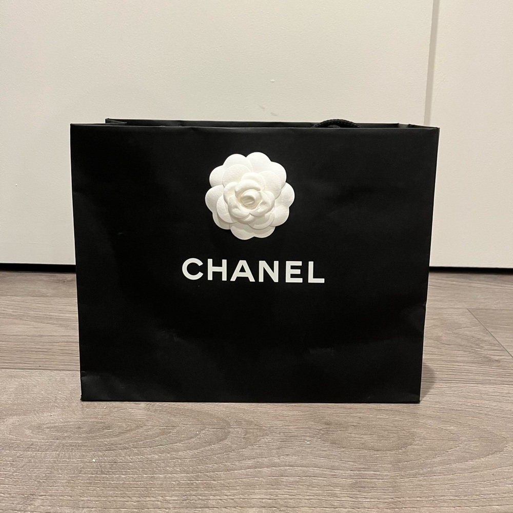 Small Chanel black shopping bag